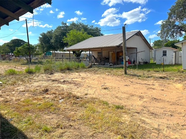 1207 And 1209 Florida Pleasanton TX 78064