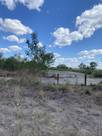 1701 S Highway 281 Falfurrias TX 78355
