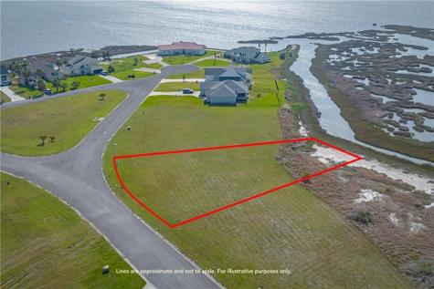 64 Lake Shore Circle Rockport TX 78382