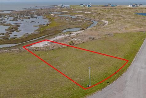 64 Lake Shore Circle Rockport TX 78382