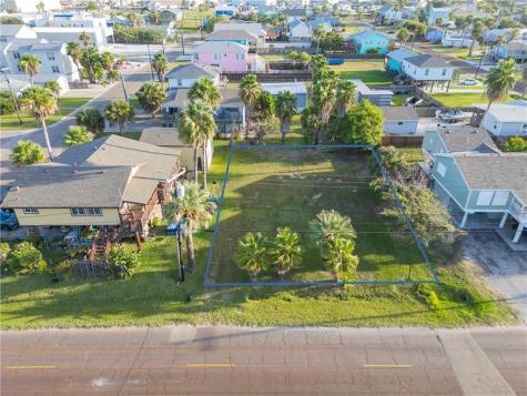 516 W Avenue C Port Aransas TX 78373