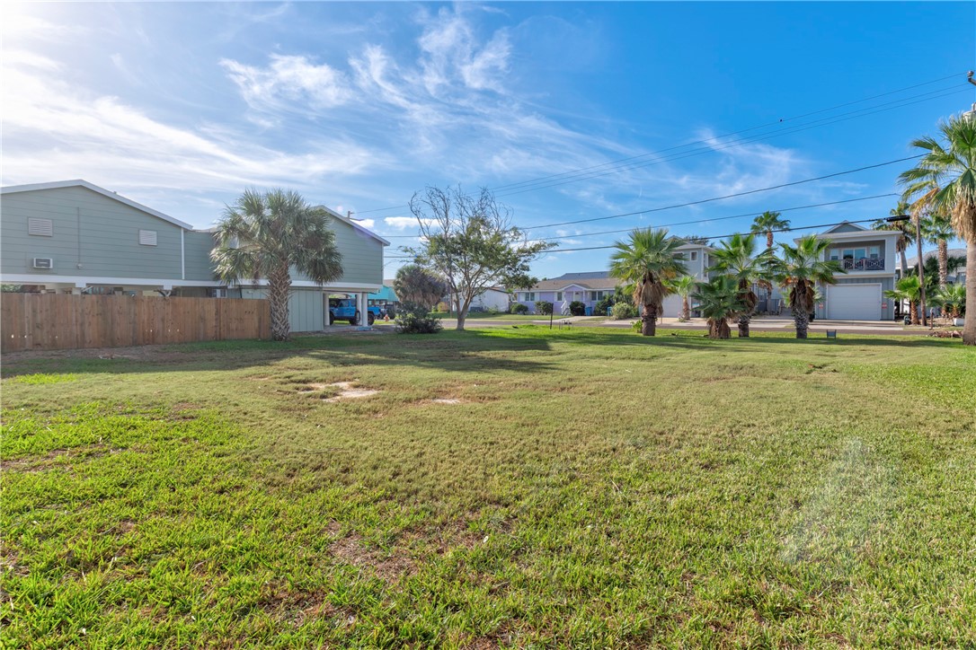 516 W Avenue C Port Aransas TX 78373