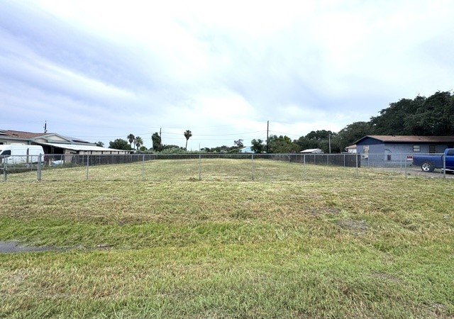 313 & 315 Copano Heights Boulevard Rockport TX 78382