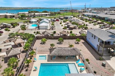 222 Port Arthur Street Port Aransas TX 78373