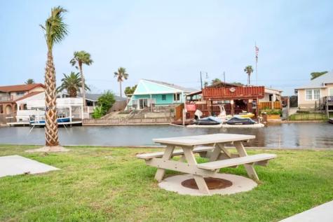 101 Caribbean Drive 20 Corpus Christi TX 78418