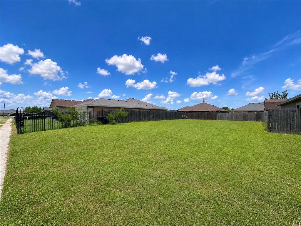 1522 Bay Moon Court Corpus Christi TX 78417