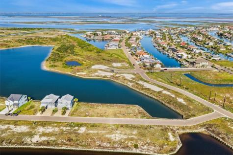 109 Laguna Isles Drive Port Aransas TX 78373