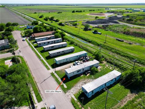 1003 John Wayne Drive Robstown TX 78380