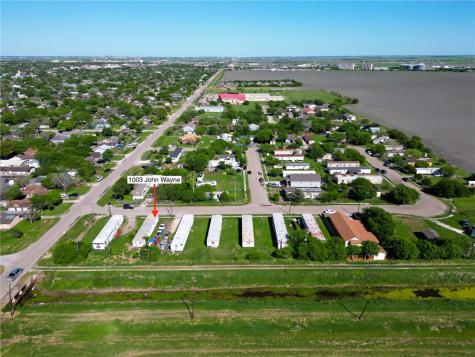 1003 John Wayne Drive Robstown TX 78380