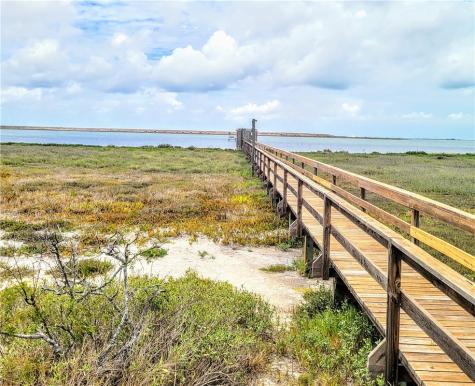 203 Sunrise Rockport TX 78382