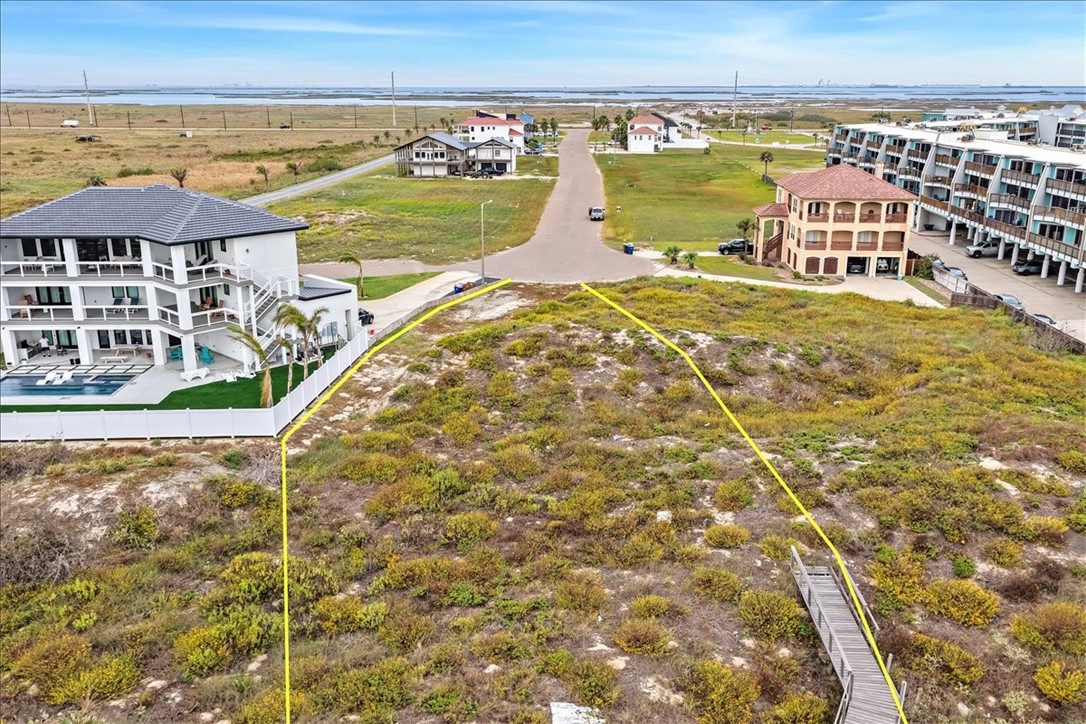 102 Mariners Drive Port Aransas TX 78373