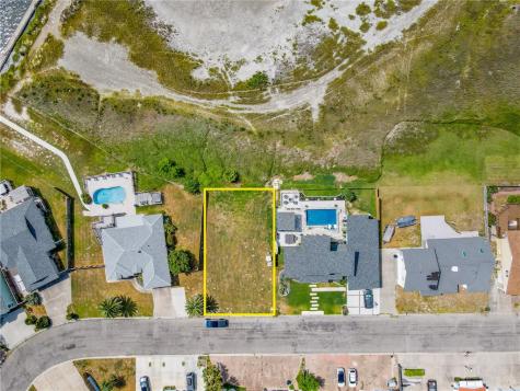213 Bayview Drive Aransas Pass TX 78336