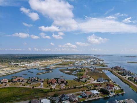 213 Bayview Drive Aransas Pass TX 78336