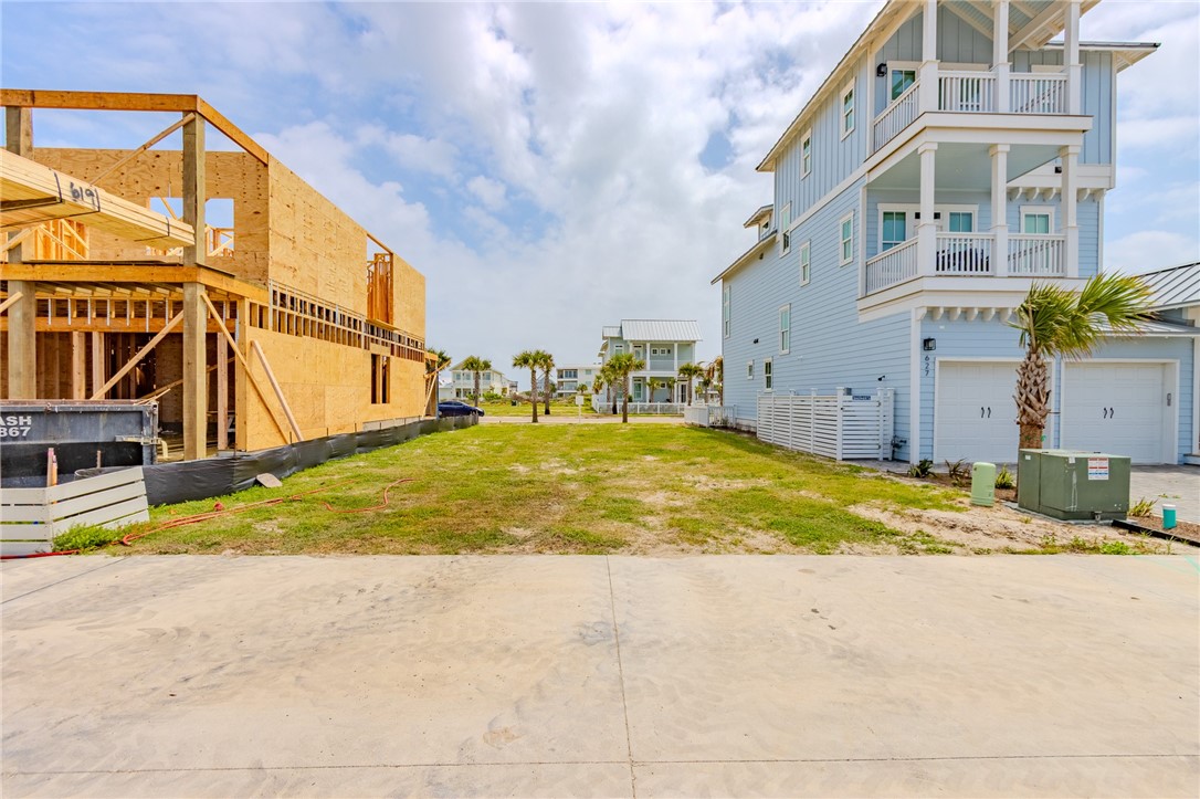 623 Sunset Avenue Port Aransas TX 78373