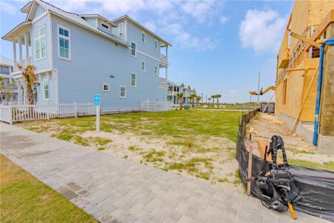 623 Sunset Avenue Port Aransas TX 78373