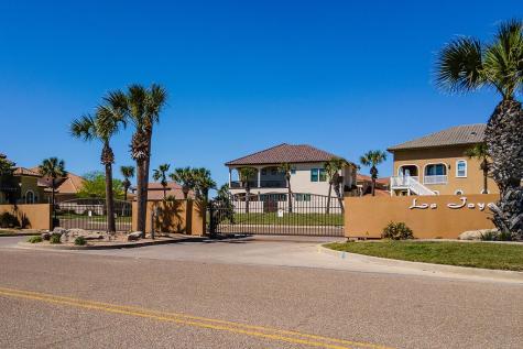 118 La Joya Port Aransas TX 78373