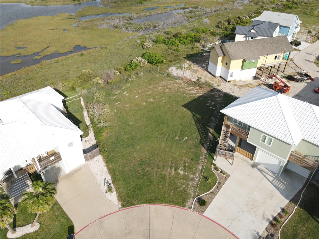 360 Paradise Pointe Drive Port Aransas TX 78373