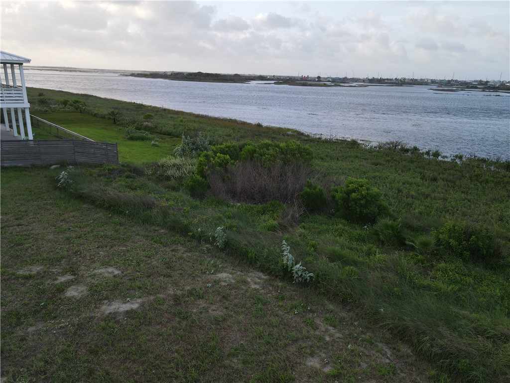 360 Paradise Pointe Drive Port Aransas TX 78373