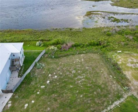 360 Paradise Pointe Drive Port Aransas TX 78373