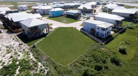 360 Paradise Pointe Drive Port Aransas TX 78373
