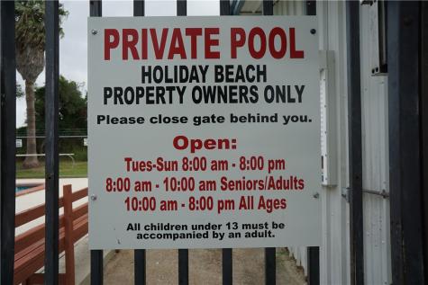 148 W Glen Oak Lane Rockport TX 78382