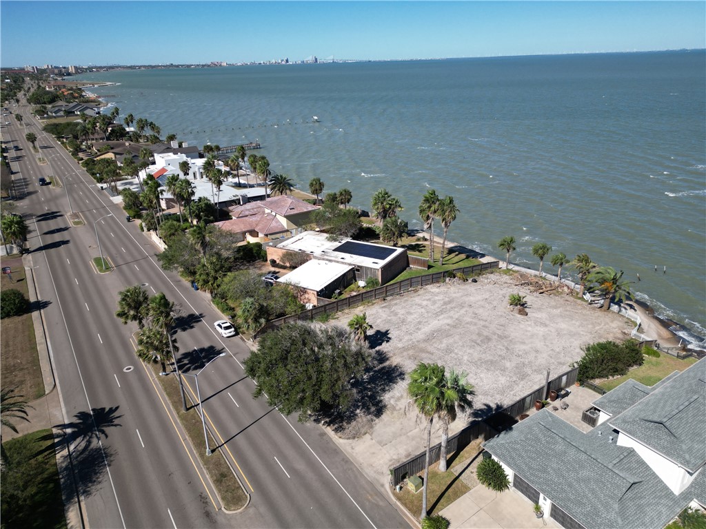5830 Ocean Drive Corpus Christi TX 78412
