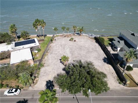 5830 Ocean Drive Corpus Christi TX 78412