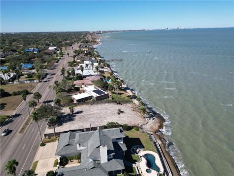 5830 Ocean Drive Corpus Christi TX 78412