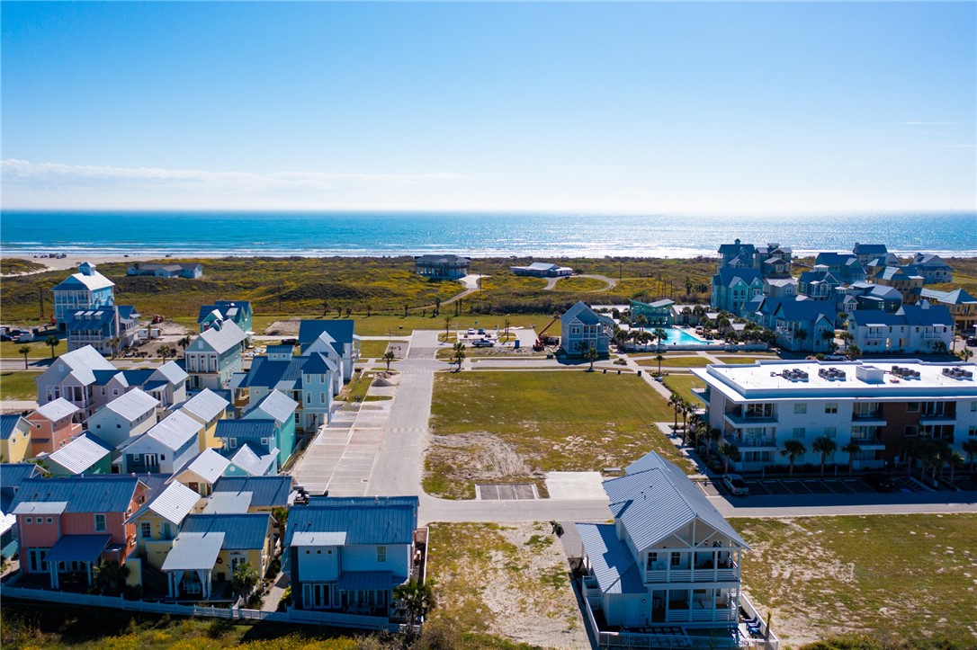 607 Center Square W Port Aransas TX 78373