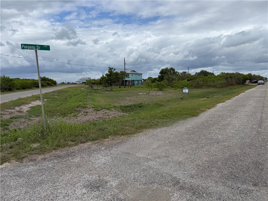 143 Pompano Drive Rockport TX 78382