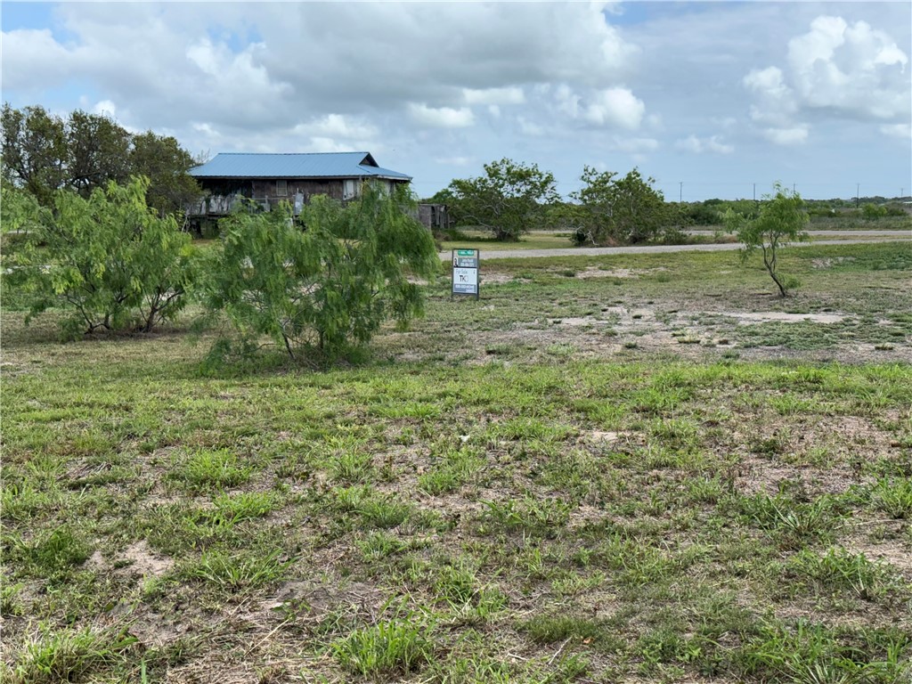 143 Pompano Drive Rockport TX 78382