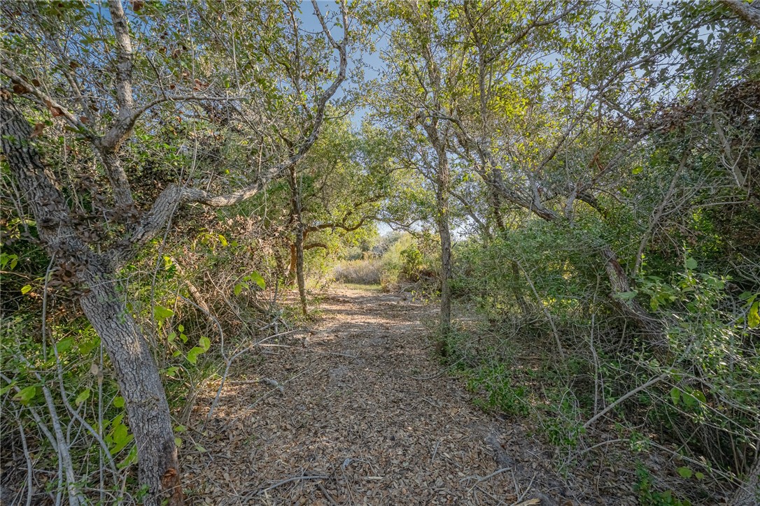 1501 Prairie Rockport TX 78382