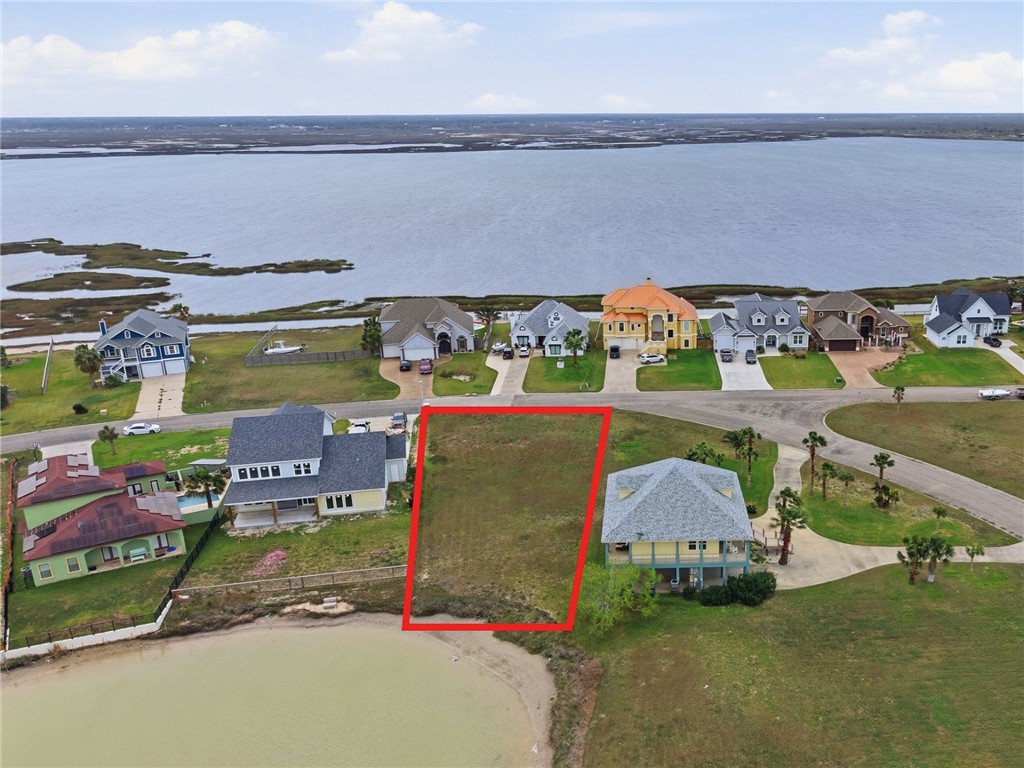 31 Southpointe Circle Rockport TX 78382