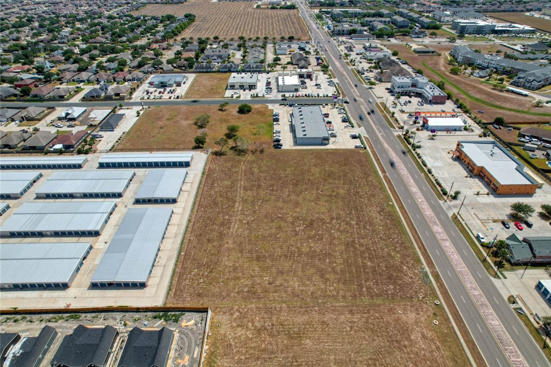 6902 & 6918 S Staples Street Corpus Christi TX 78414