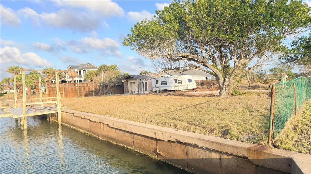 3825 Loop 1781 Rockport TX 78382