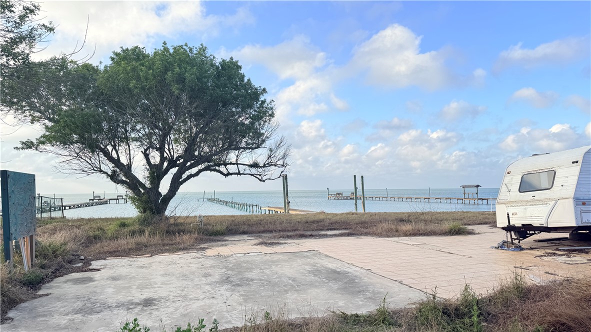 3825 Loop 1781 Rockport TX 78382