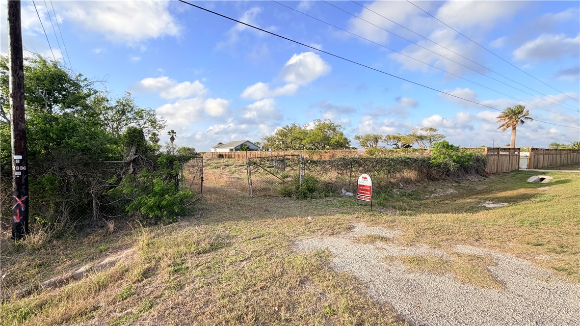 3825 Loop 1781 Rockport TX 78382