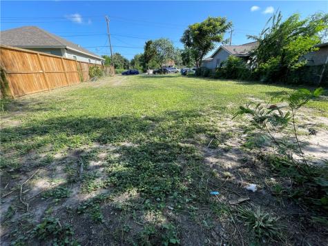 1418 Mary Street Corpus Christi TX 78401