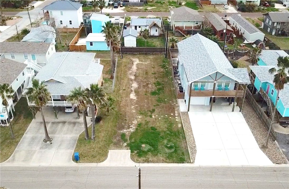 513 Sixth Street Port Aransas TX 78373
