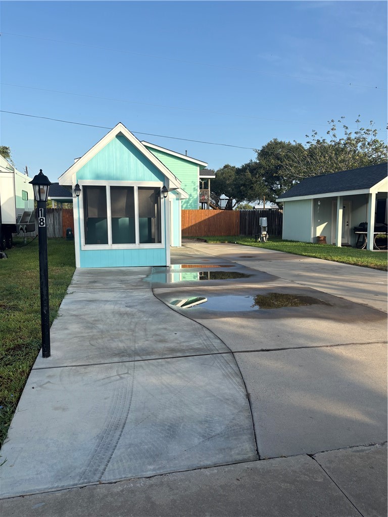 1406 W Corpus Christi Street Rockport TX 78382
