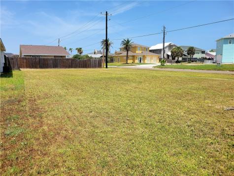 325 Sorrento Street Port Aransas TX 78373