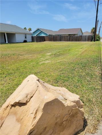 325 Sorrento Street Port Aransas TX 78373