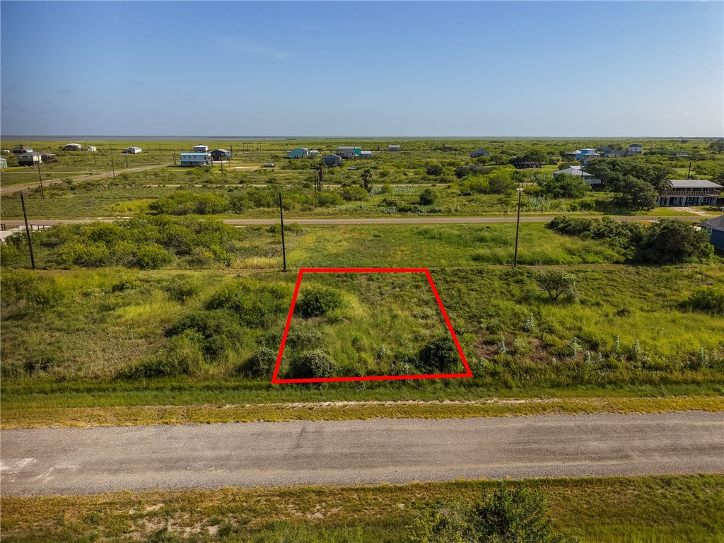 214 W Rustic Oak Lane Rockport TX 78382