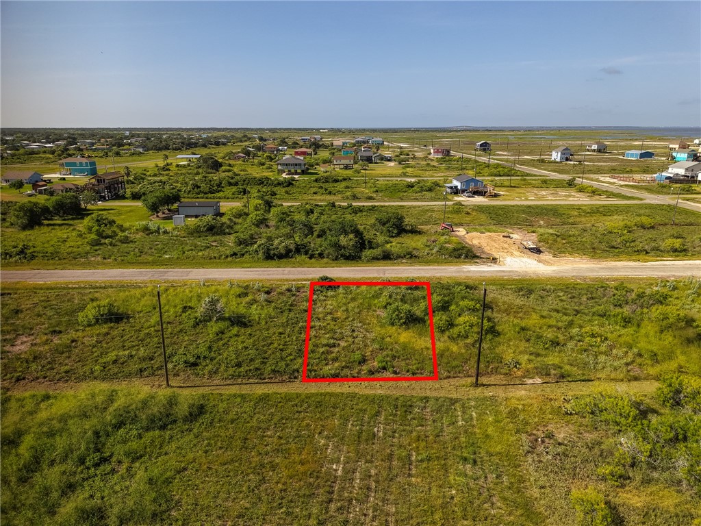 214 W Rustic Oak Lane Rockport TX 78382