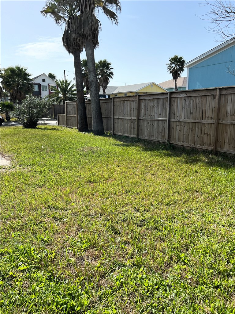 1510 Whispering Sands Street Port Aransas TX 78373