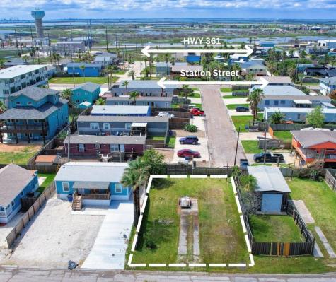 1510 Whispering Sands Street Port Aransas TX 78373