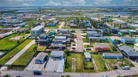 1510 Whispering Sands Street Port Aransas TX 78373