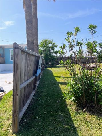 1510 Whispering Sands Street Port Aransas TX 78373
