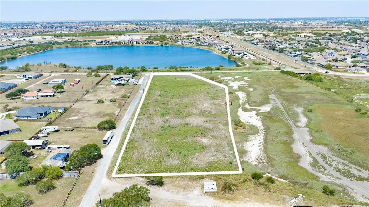 7602 County Road 7b Corpus Christi TX 78414