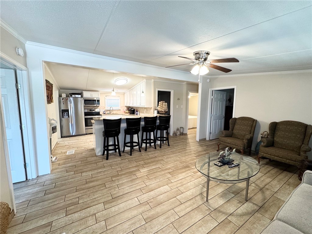 1516 Whispering Sands Street Port Aransas TX 78373